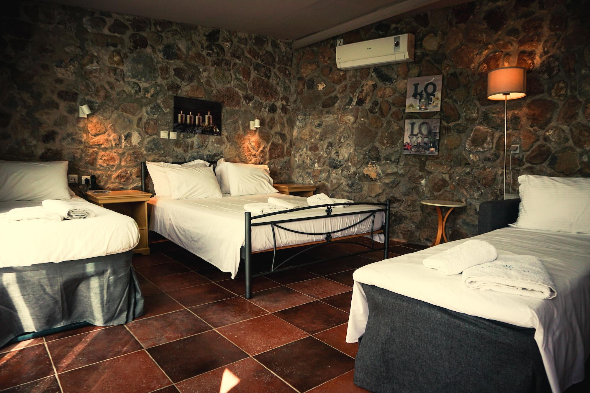 Aegina Marini Luxury Apartments And Suites מראה חיצוני תמונה